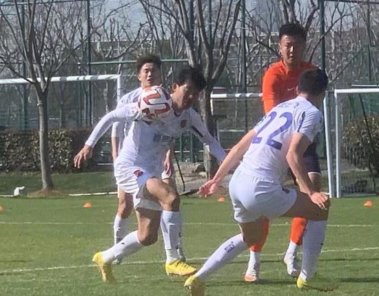 亚洲国产一区二区在线播放