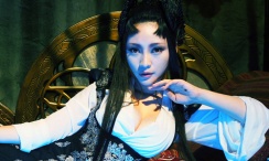 欧美亚洲激情视频